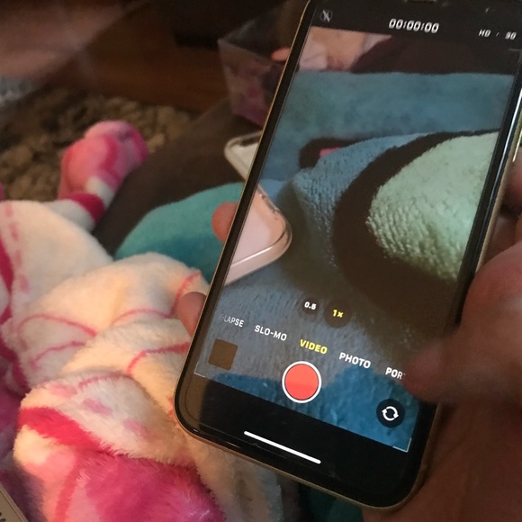 APPLE IPHONE 11 - Picture 4 of 5